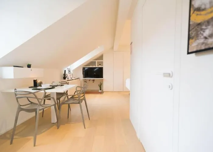 Fischer A La Petrusse 302 Daire Lüksemburg